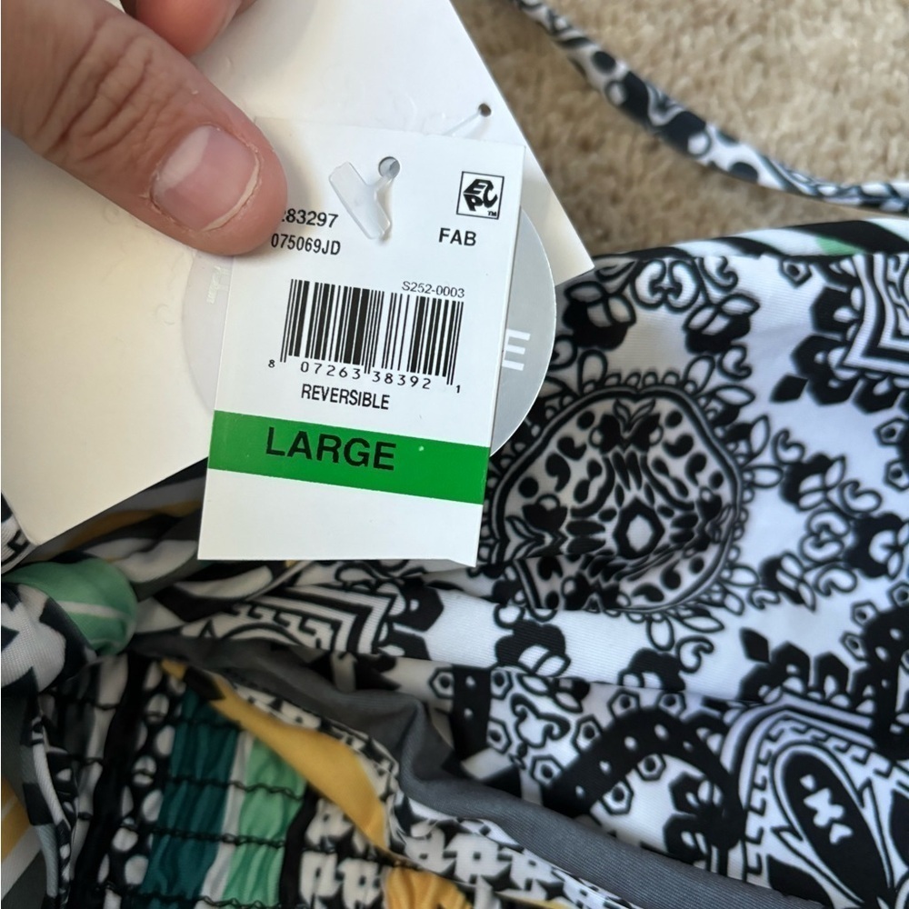 Becca handkerchief reversible top - Picture 7 of 9